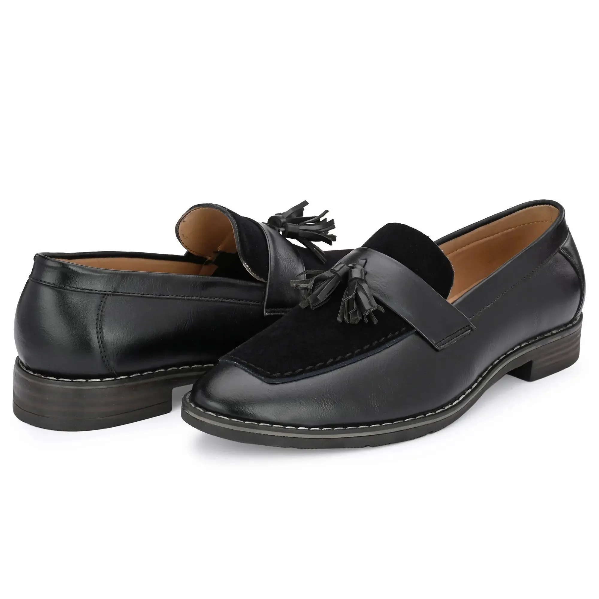 Attitudist Unisex Handcrafted Black Plain Tassel Loafer With Double Stitched Vamp