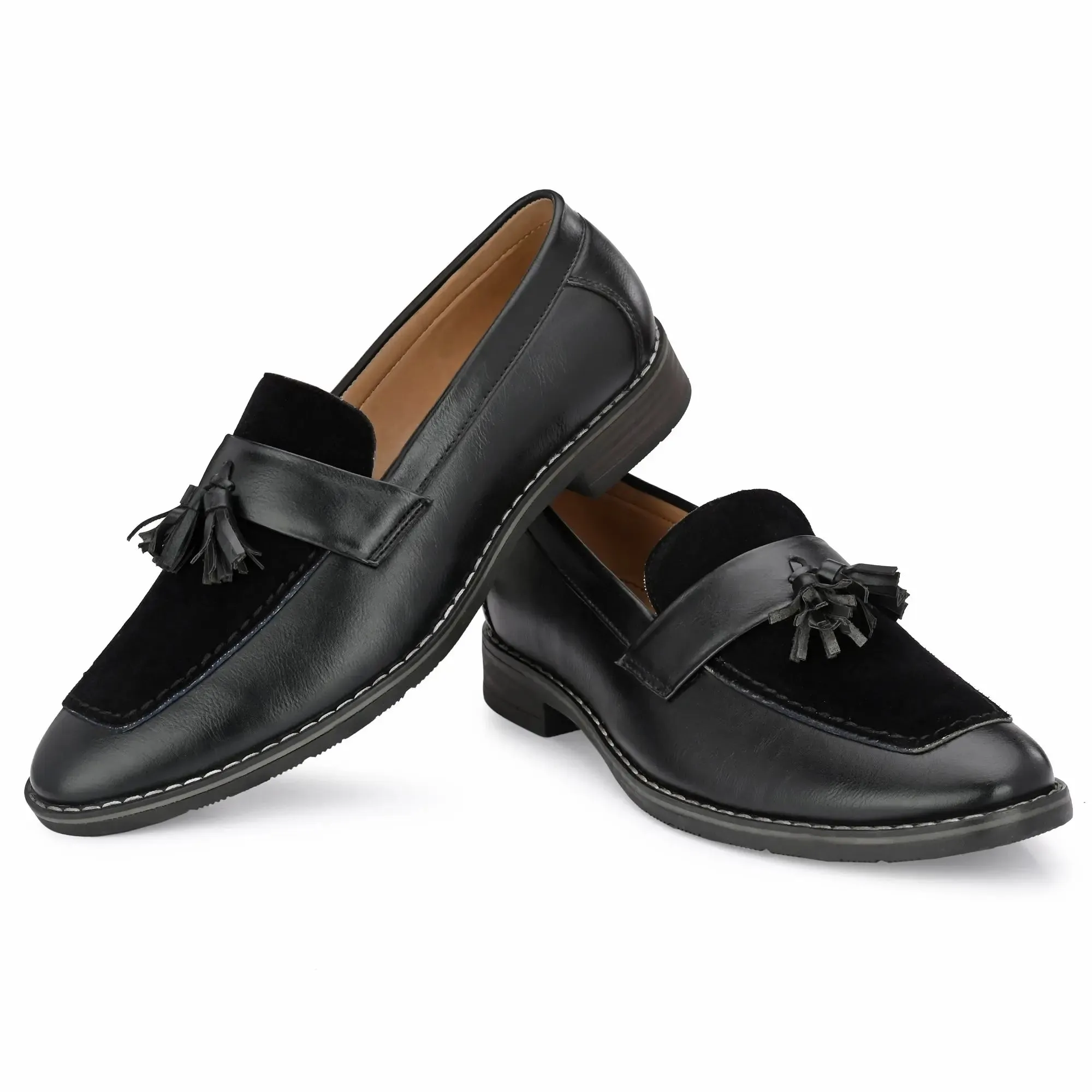 Attitudist Unisex Handcrafted Black Plain Tassel Loafer With Double Stitched Vamp