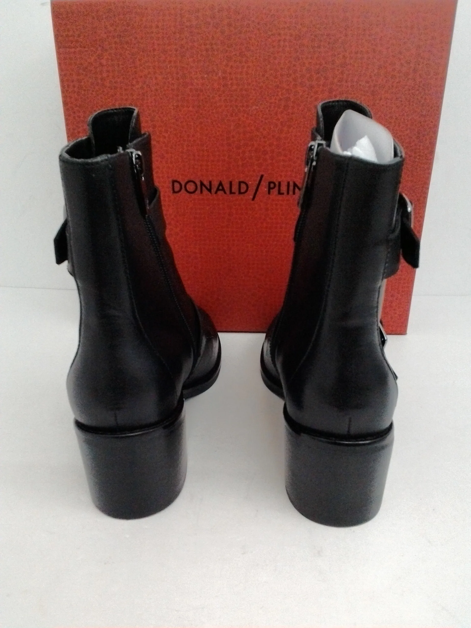 Donald/Pliner Women's Dusten Black Booties Size 7.5 M