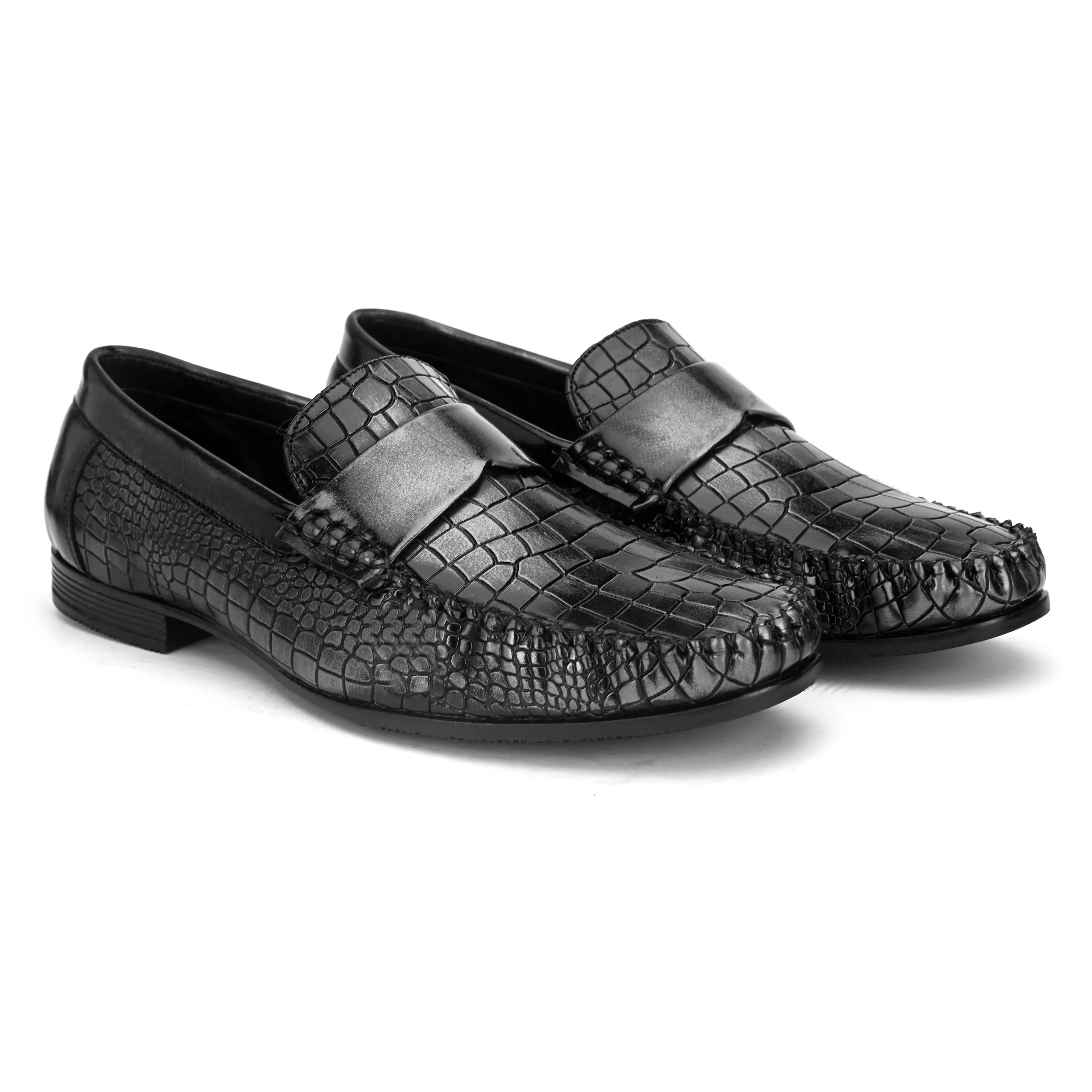 Dulcia Men's Silver Textured Driving Loafers