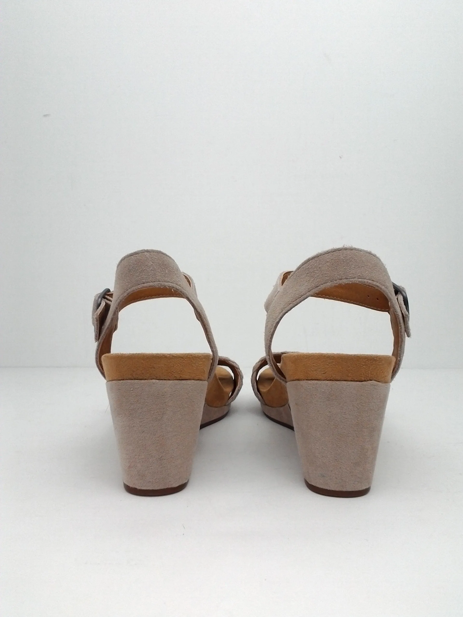 Lucky Brand Women's Natural/Nude Leather Wedge Sandal Size 7