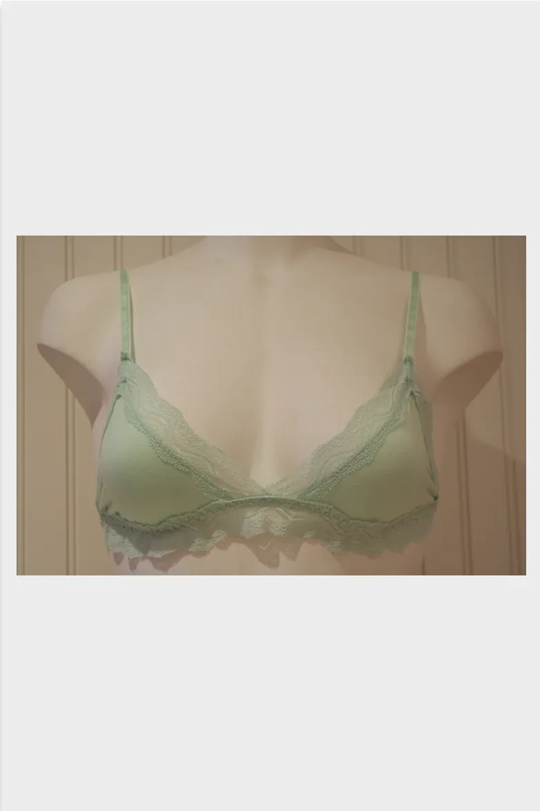 Mindy Bralet | Pistachio