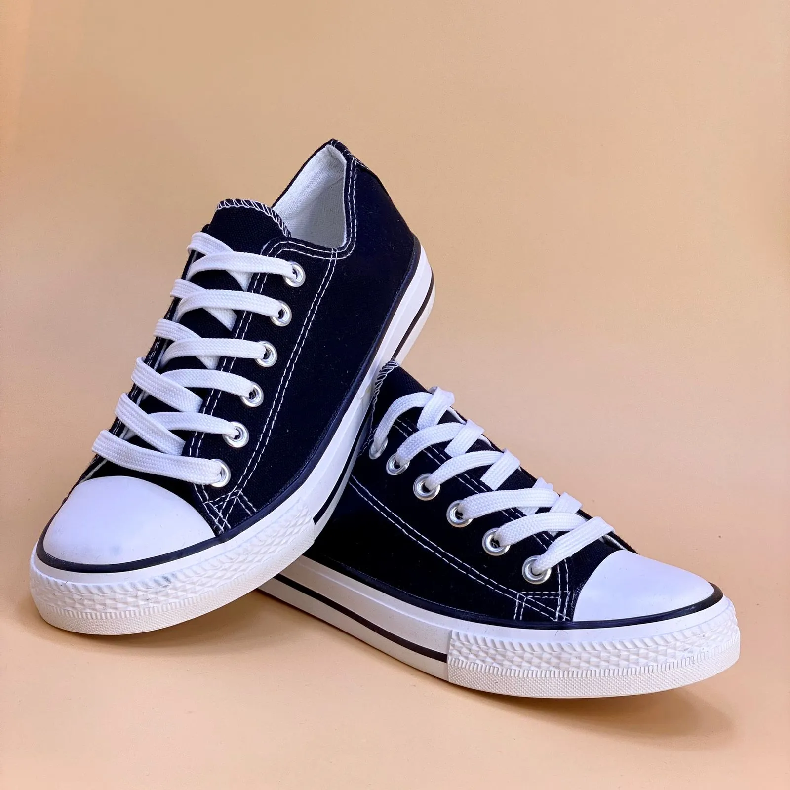 NEW , WOMEN SHOES W7777 SIZE 37-41